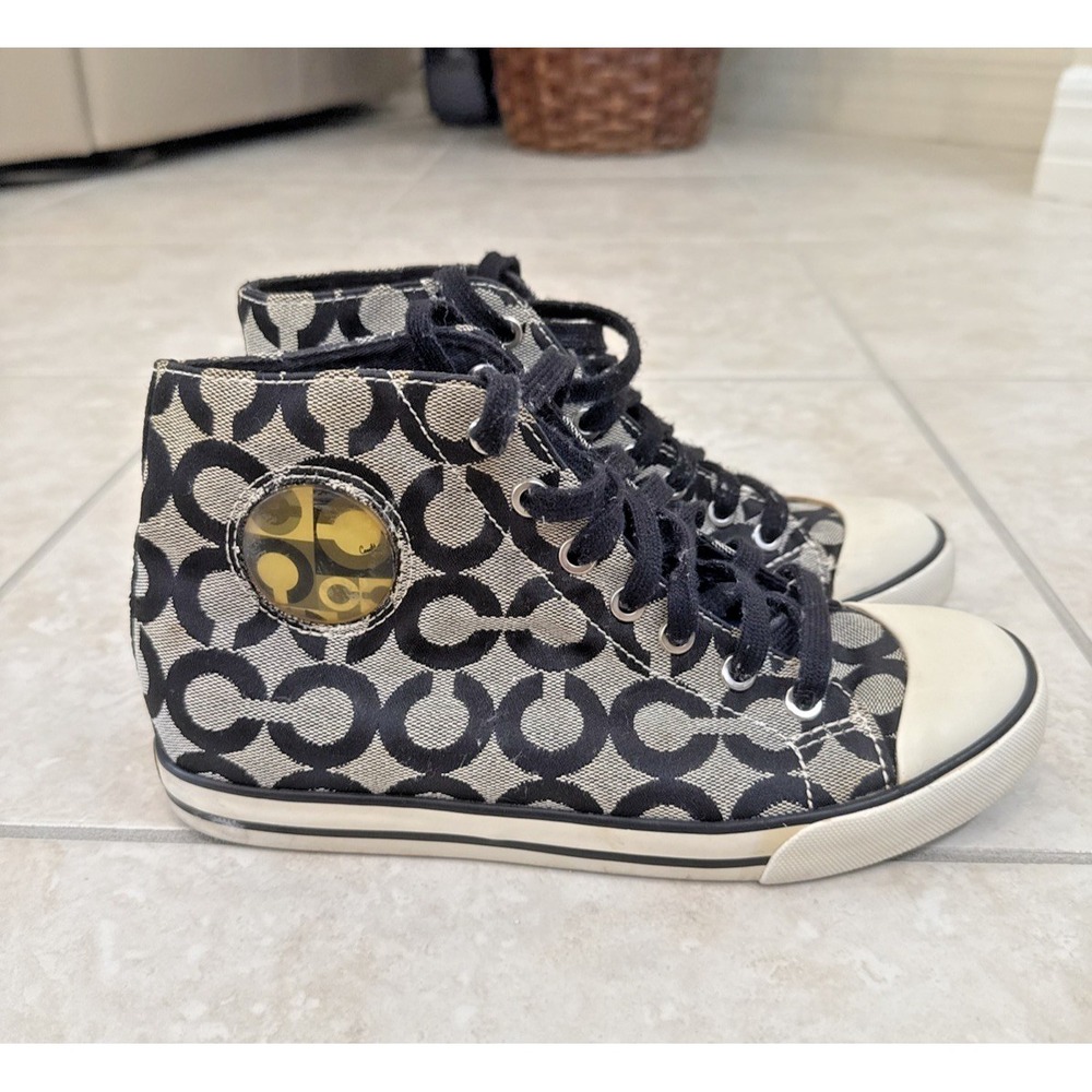 Coach Cardinal Logo Ivory Black Sz 7.5B Sneakers High Top Lace Up Designer